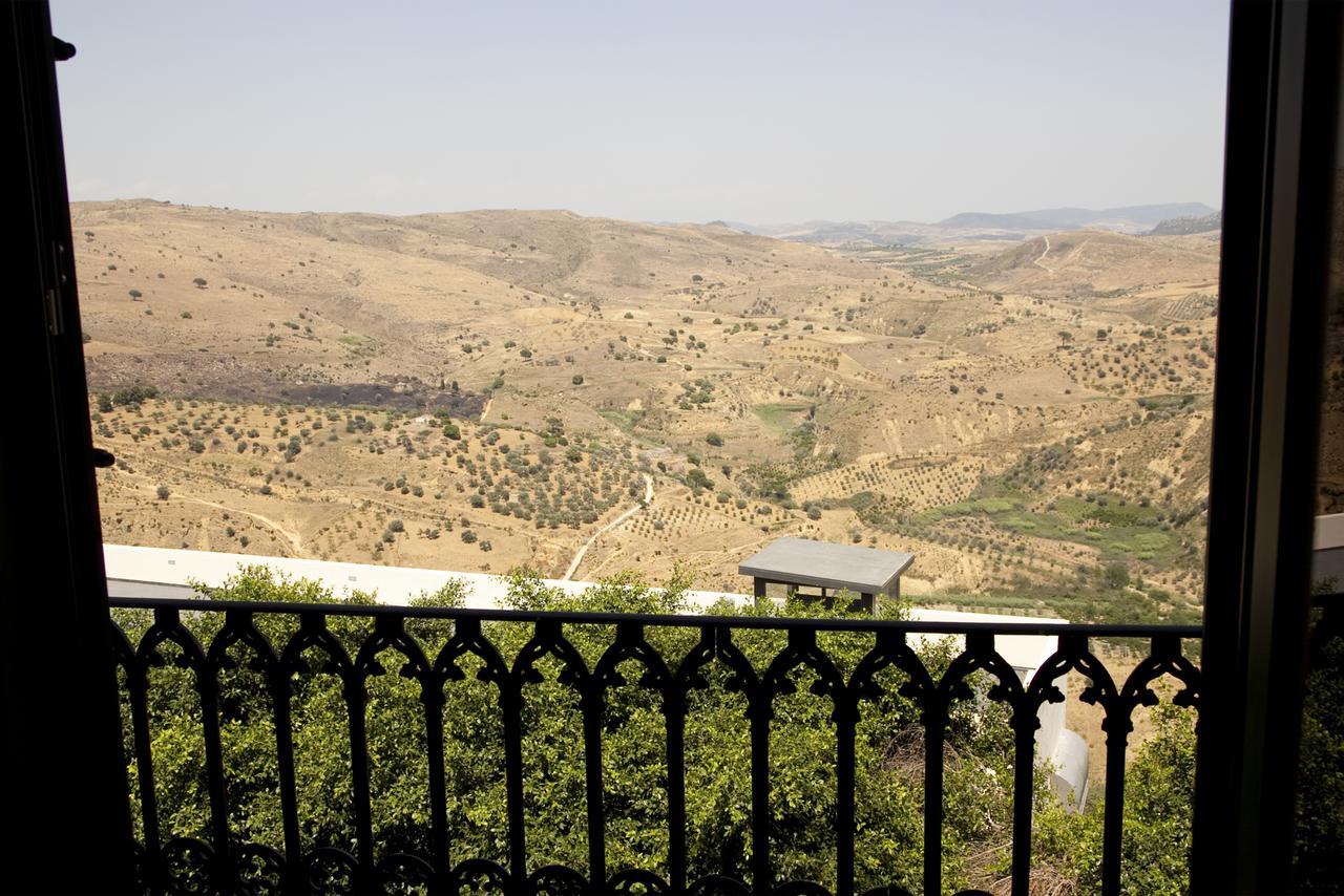 Il Portico Dei Normanni Bed & Breakfast Butera Eksteriør bilde
