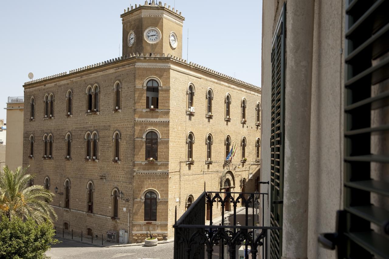 Il Portico Dei Normanni Bed & Breakfast Butera Eksteriør bilde